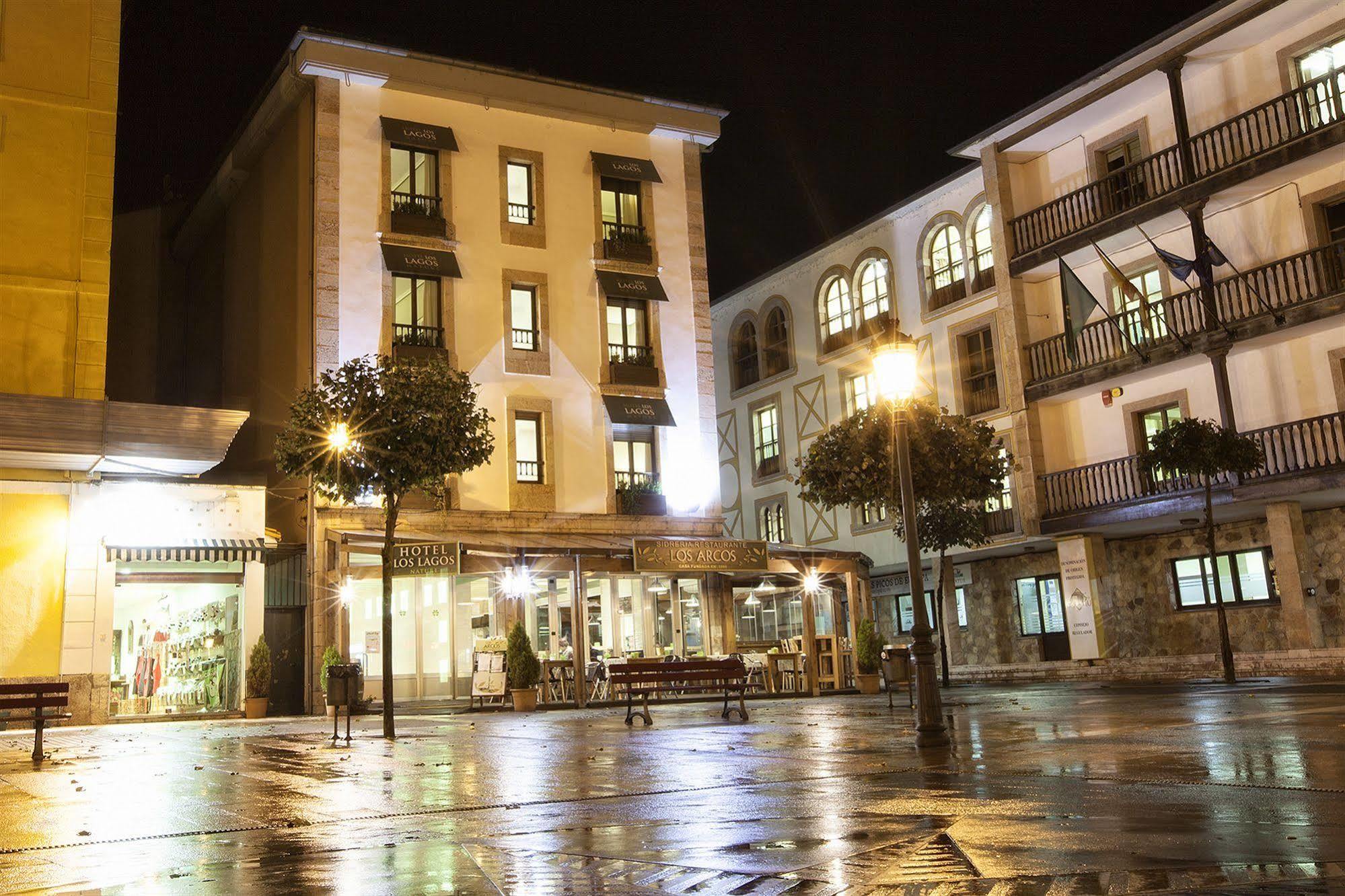Hotel Los Lagos Nature Cangas de Onís Exterior photo